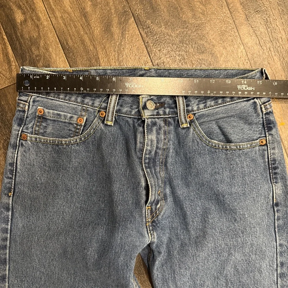 Levi's 505 Medium Wash Denim Jeans Regular Fit Straight Leg Men's Size 30x30